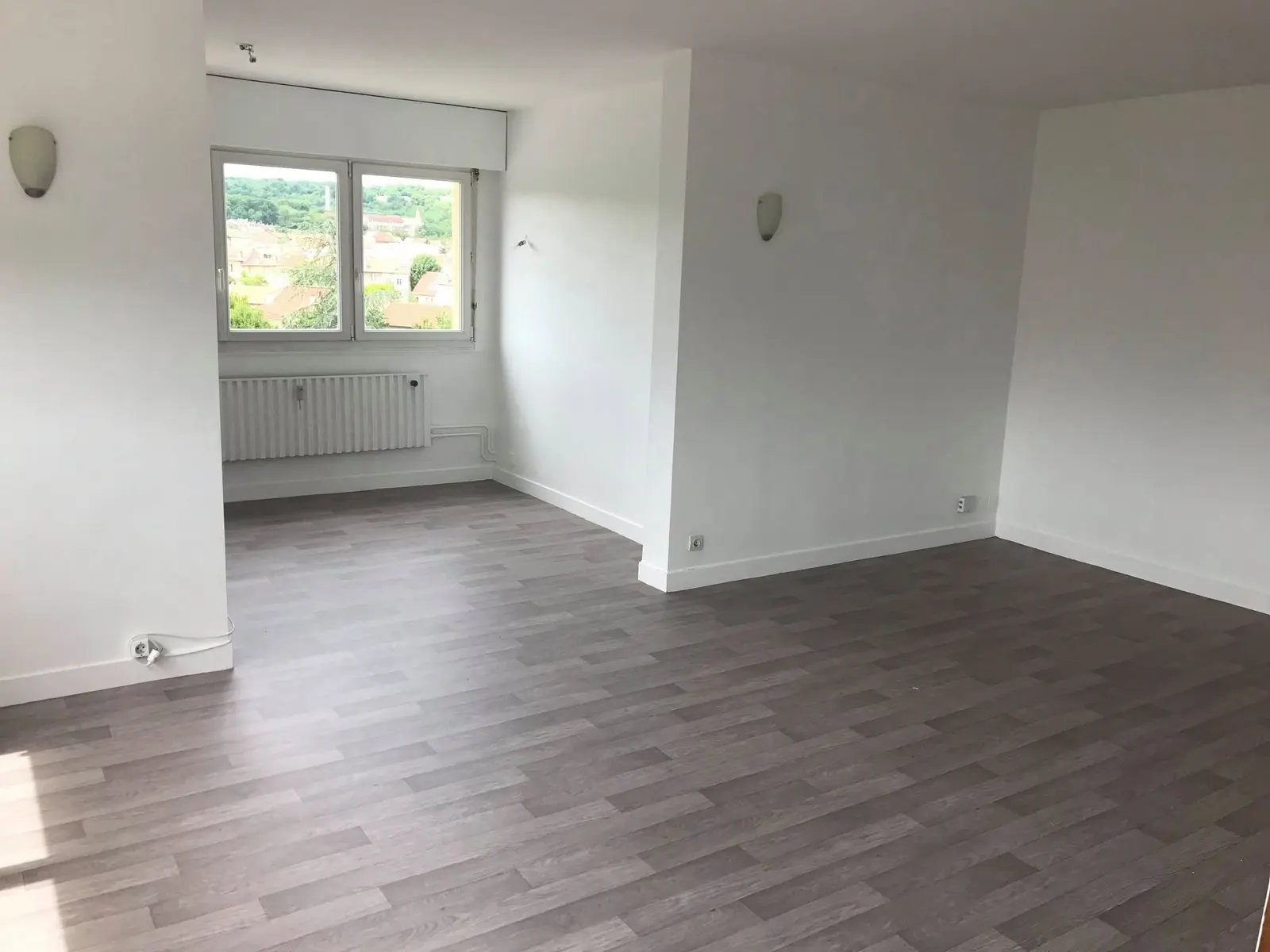 Rénovation complète d'une pièce de jour, après travaux
